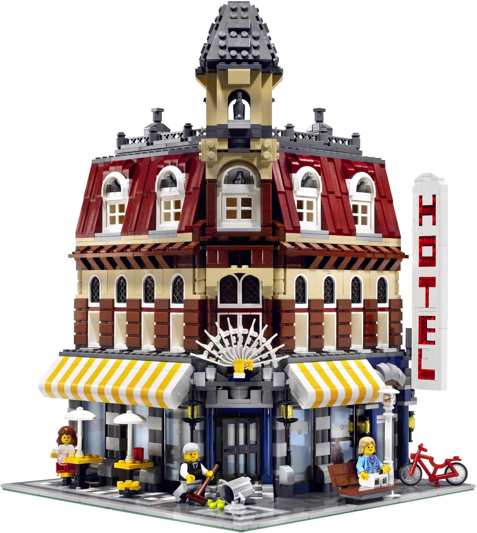 LEGO® Advanced Models 10182 — LEGO Cafe Corner Set